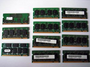 【DDR2 SDRAM】メモリを11枚購入